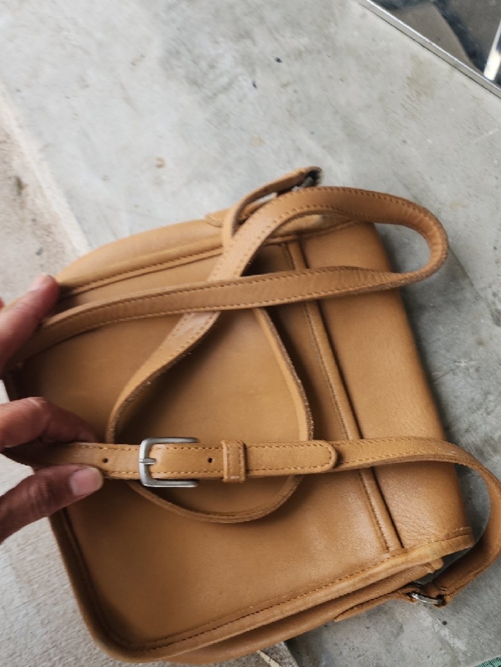 Coach Vintage Tan Crossbody Saddle Bag with Turn-Lock - Picture 11 of 16